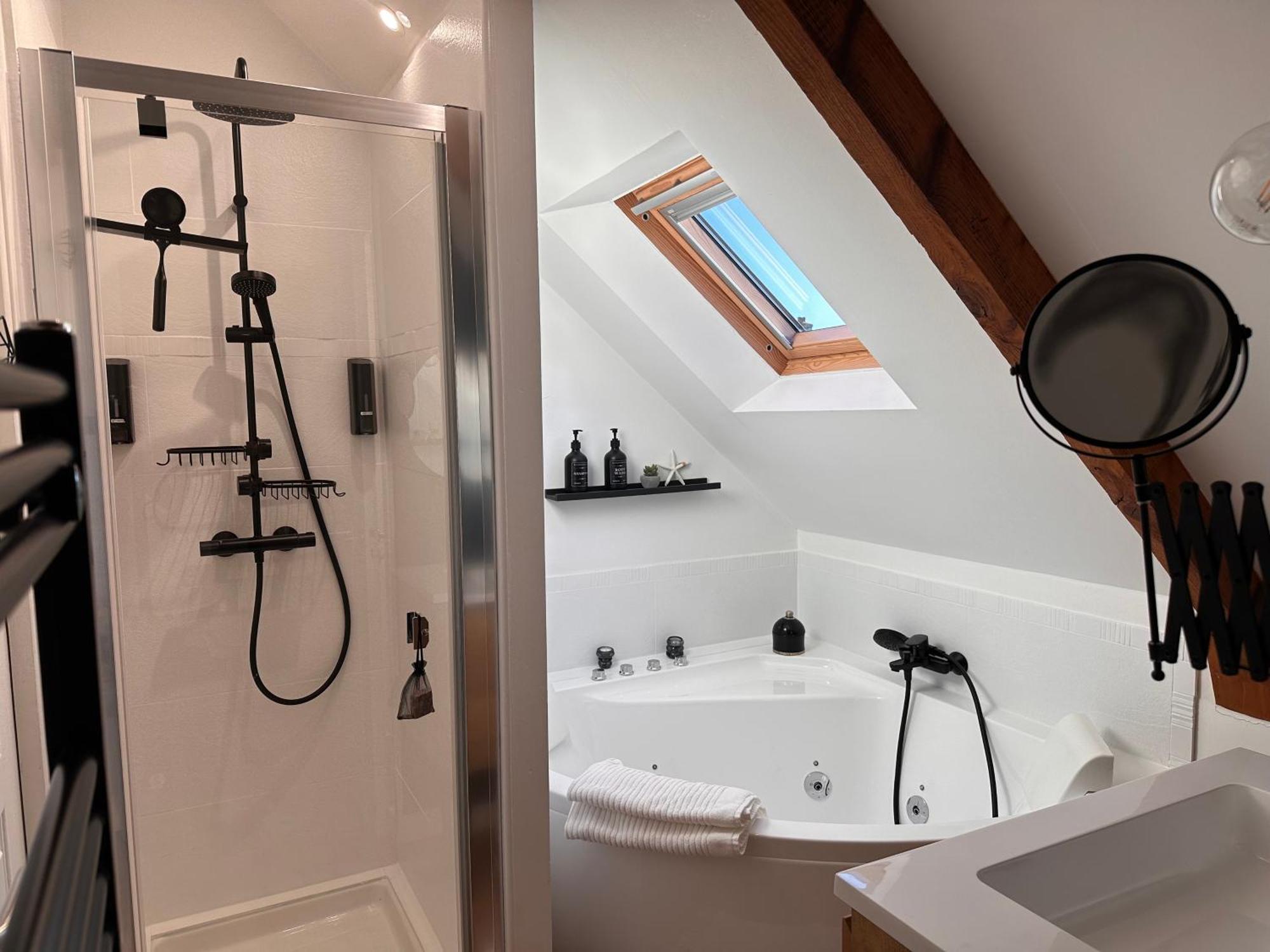 Les Libellules Apartment Lanvallay ภายนอก รูปภาพ
